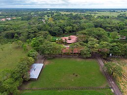 Hotel Campestre La Potra