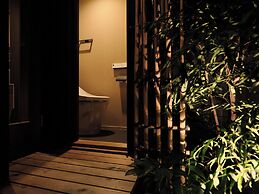 TSUMUGI GIONSHIRAKAWA