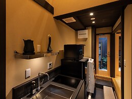 TSUMUGI GIONSHIRAKAWA