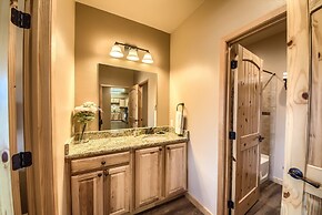 Old Mills Resort OM A13 3 Bedroom Condo by RedAwning