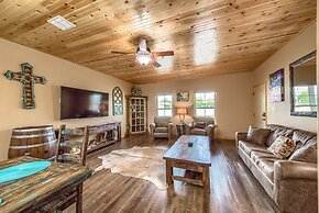 Old Mills Resort Oma12 2 Bedroom Condo by Redawning