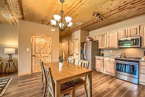 Old Mills Resort OM A3 2 Bedroom Condo by Redawning