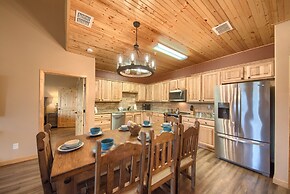 Old Mills Resort OM A6 3 Bedroom Condo by RedAwning