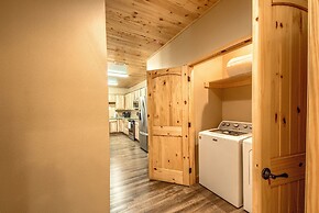 Old Mills Resort OM A6 3 Bedroom Condo by RedAwning