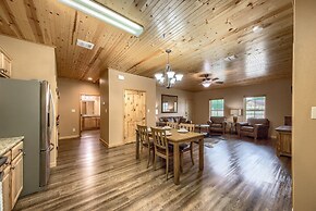 Old Mills Resort OM A10 2 Bedroom Condo by Redawning