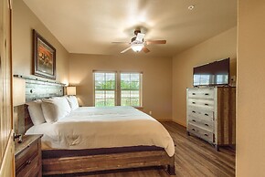 Old Mills Resort OM A10 2 Bedroom Condo by Redawning