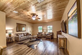 Old Mills Resort OM A10 2 Bedroom Condo by Redawning