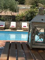 Private Two-house Villa With Pool in Olive Garden