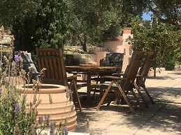 Private Two-house Villa With Pool in Olive Garden