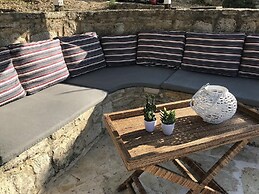 Private Two-house Villa With Pool in Olive Garden