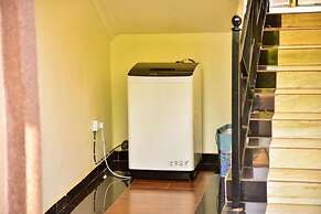 Four Vins Hotel & Apartments