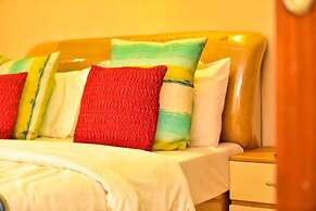 Four Vins Hotel & Apartments