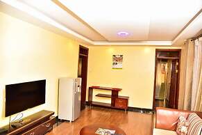 Four Vins Hotel & Apartments