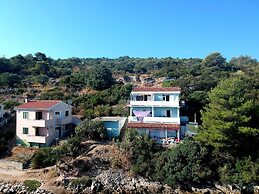 Cosy Apartment, sea View, Long Island, Croatia