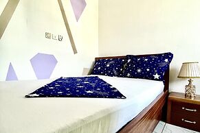 1 Bed Studio Sleeps 2 - Secure Parking, Central