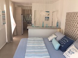 Acozy Nice Studio Palm Beach,wifi Free,beach Close