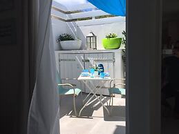 Acozy Nice Studio Palm Beach,wifi Free,beach Close