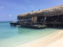 Acozy Nice Studio Palm Beach,wifi Free,beach Close