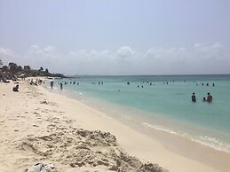 Acozy Nice Studio Palm Beach,wifi Free,beach Close