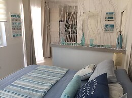 Acozy Nice Studio Palm Beach,wifi Free,beach Close