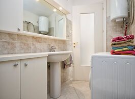 Champagne Apatment With Sea View