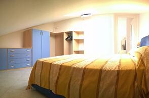 Champagne Apatment With Sea View