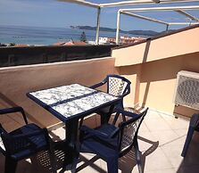 Champagne Apatment With Sea View