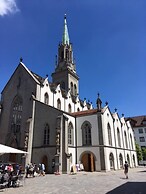 Casa Schilling- 2,5 Rooms With Balcony Near Hospital, University