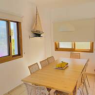 Spacious Luxury Private Sea View Villa