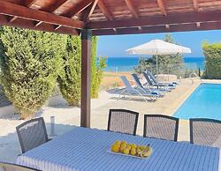 Spacious Luxury Private Sea View Villa