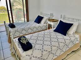 Spacious Luxury Private Sea View Villa