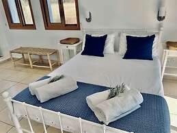 Spacious Luxury Private Sea View Villa