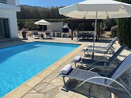 Spacious Luxury Private Sea View Villa