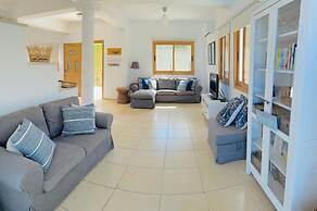 Spacious Luxury Private Sea View Villa