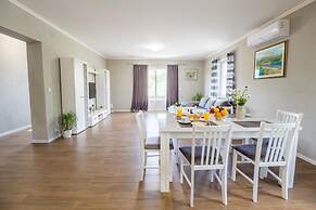 Apartment Noah and Matija