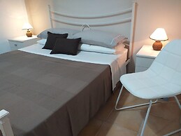 Villa Giorgia Mare, Natura, Sole, Colori E Sapori