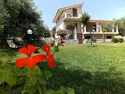 Villa Giorgia Mare, Natura, Sole, Colori E Sapori