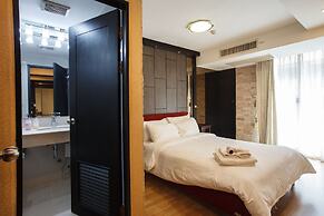 2A - No Impact From Earthquake 2 Bedrooms 2,5 Bathrooms in Central Ban