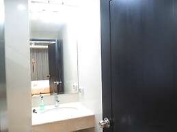 2A - No Impact From Earthquake 2 Bedrooms 2,5 Bathrooms in Central Ban