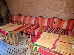 Authentic and Pittoresque Room for 3 People in Tamatert, Morocco