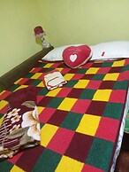 Room in Guest Room - Cozy Rural Retreat in Roşia Montana