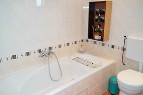 Unique Chalet An der Marina With Infrared Sauna