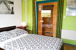 Unique Chalet An der Marina With Infrared Sauna