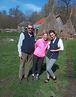Rustic Wild Retreat IN Romania