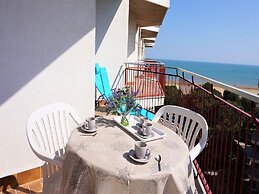 Three-room Apartment in Residence With Sea View by Beahost Rentals