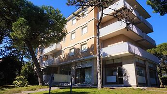 Bright Flat in the Center of Lignano Pineta