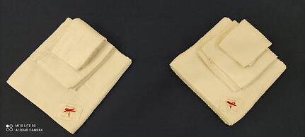 Room-come and Visit Naples !! We Look fo