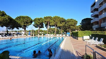 Lovely Studio With Terrace in Lignano