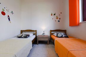 Modern Apartment Arena Near the Beach Jaz