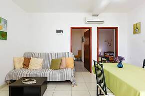 Modern Apartment Arena Near the Beach Jaz